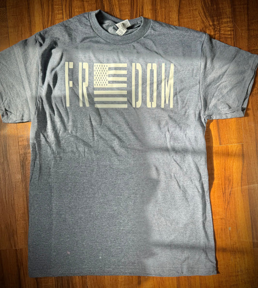 Freedom tee